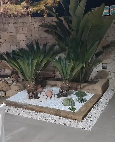 לינה וארוחת בוקר Saracino בארי